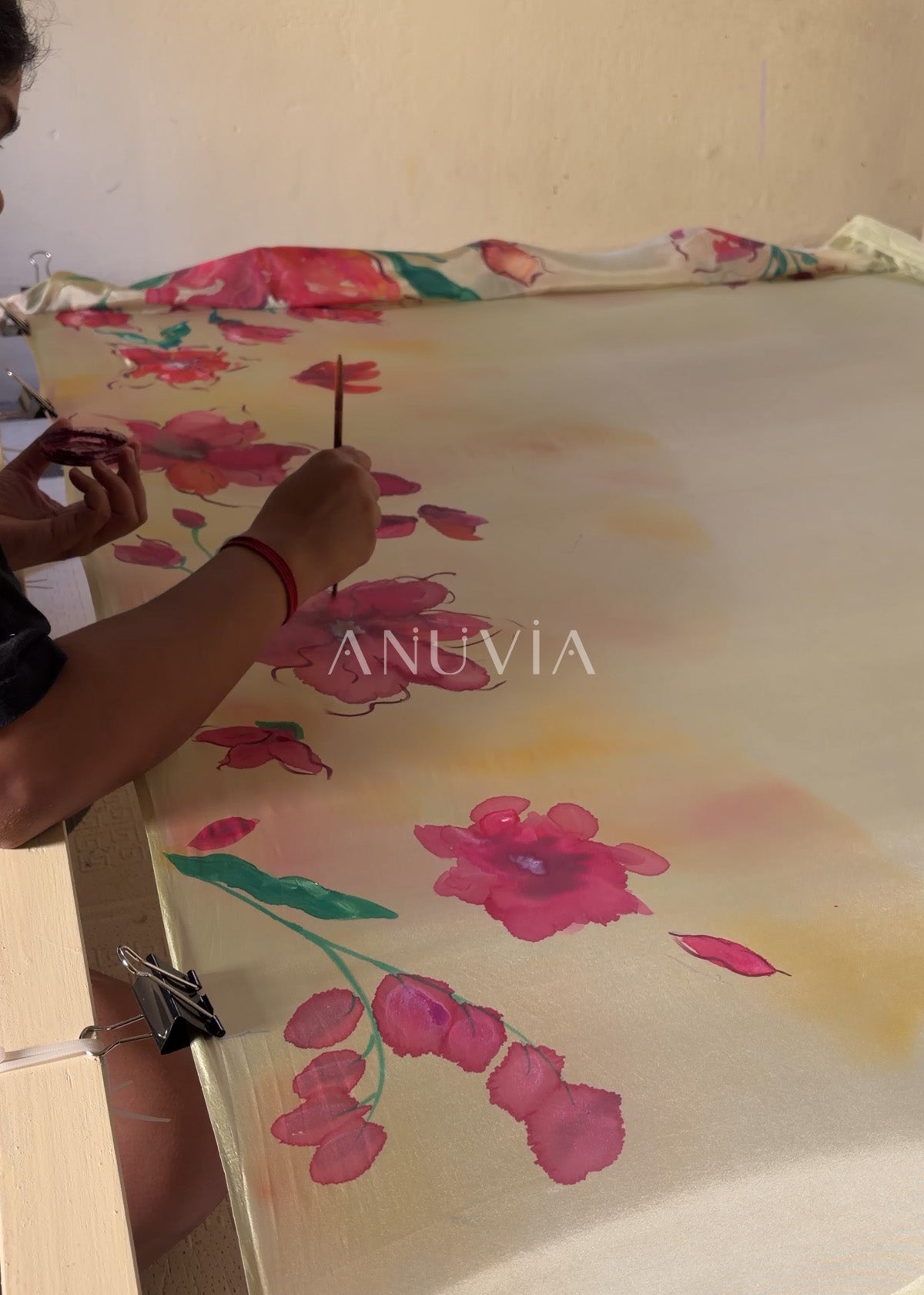 SCARLET MUSE on Habutai silk