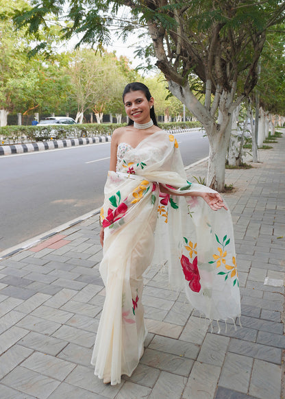WILD IVORY | Untamed blooms