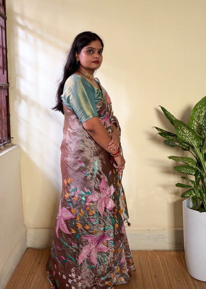 KAIRAVI | Moonlit lilies